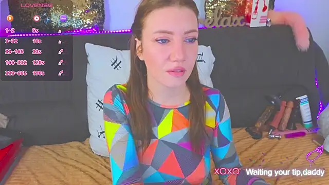 Snapshot of AlexaStoun chatting on 01-19-25, 01:01 AlexaStoun online show from 01-19-25, 01:01