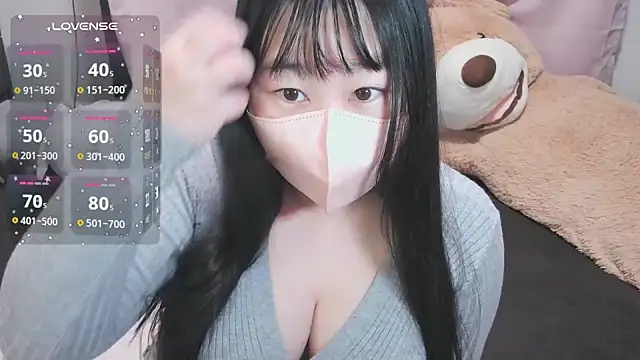 yuinyan3150 online show from 12-01-25, 05:47