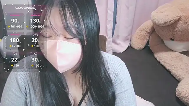yuinyan3150 online show from 06-05-26, 08:47