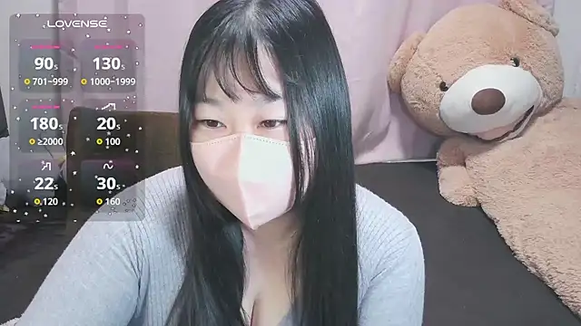 yuinyan3150 online show from 12-04-25, 10:42