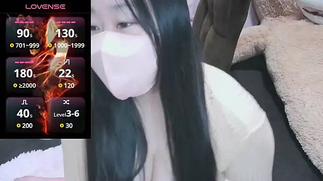 Snapshot of yuinyan3150 chatting on 01-26-25, 10:24 yuinyan3150 online show from 01-26-25, 10:24