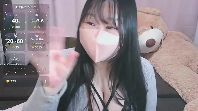 yuinyan3150 online show from 05-12-26, 05:19