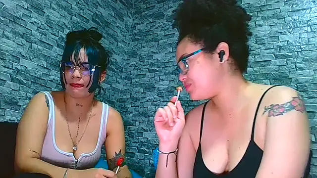 vanellope12 online show from 05-25-26, 05:18