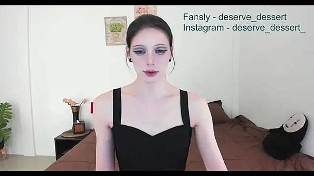 Snapshot of TrES-2b chatting on 05-26-26, 03:21 TrES-2b online show from 05-26-26, 03:21