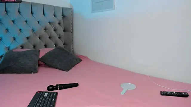 MafeOlimpo online show from 01-12-26, 06:31