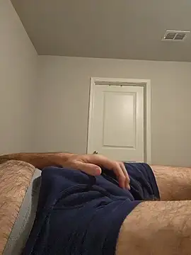 Snapshot of StrokinSnowman chatting on 12-24-24, 05:38 StrokinSnowman online show from 12-24-24, 05:38