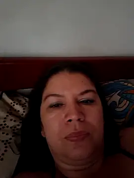 Snapshot of Gimena41 chatting on 12-20-25, 06:44 Gimena41 online show from 12-20-25, 06:44