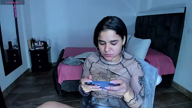 SweetMegan 1 online show from 03-23-25, 07:09