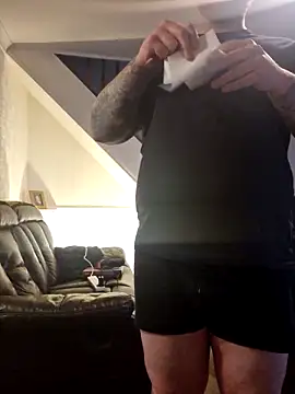 iang6348 online show from 12-17-24, 06:09