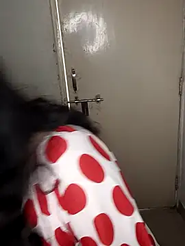 Love-priya online show from 02-20-25, 07:45