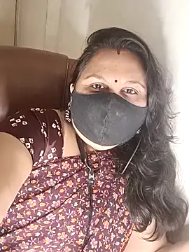 Love-priya online show from 02-18-26, 04:47