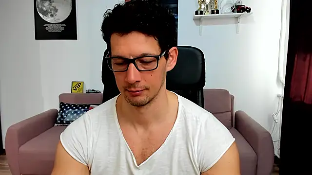 BrutusK08 online show from 03-04-26, 07:38