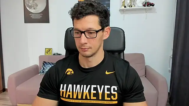 BrutusK08 online show from 11-18-25, 05:44