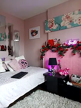 Snapshot of Lia_Roxx chatting on 03-21-25, 02:51 Lia Roxx online show from 03-21-25, 02:51