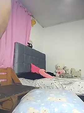 KATYGONZALEZ online show from 10-11-25, 11:17