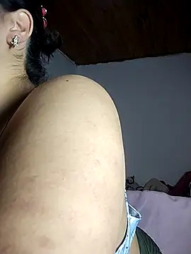 KATYGONZALEZ online show from 05-19-26, 12:23