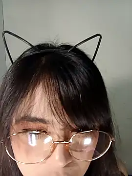 Snapshot of Chall_mee chatting on 01-14-26, 08:12 Chall mee online show from 01-14-26, 08:12