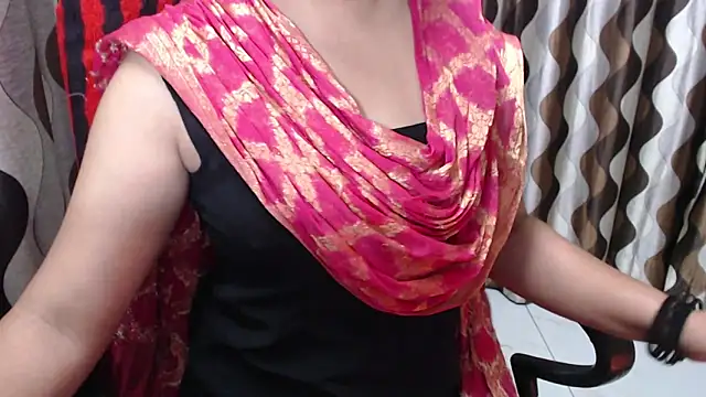 Snapshot of Kaur_Jannat chatting on 02-04-25, 09:31 Kaur Jannat online show from 02-04-25, 09:31