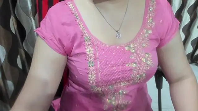 Snapshot of Kaur_Jannat chatting on 05-27-26, 06:26 Kaur Jannat online show from 05-27-26, 06:26