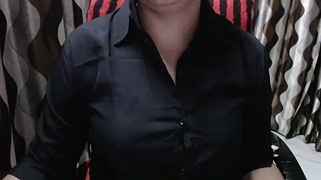 Snapshot of Kaur_Jannat chatting on 03-21-25, 06:07 Kaur Jannat online show from 03-21-25, 06:07