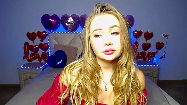 Snapshot of StacyYellig chatting on 02-22-25, 08:40 StacyYellig online show from 02-22-25, 08:40