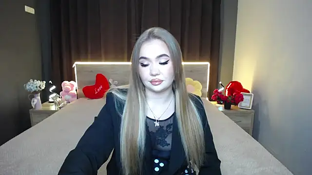 Snapshot of StacyYellig chatting on 02-23-26, 05:13 StacyYellig online show from 02-23-26, 05:13