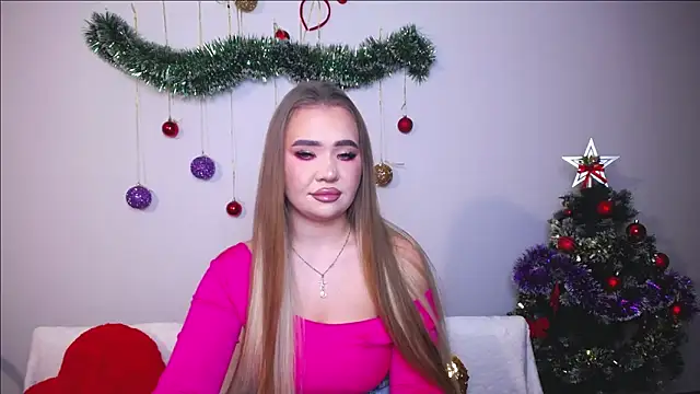 Snapshot of StacyYellig chatting on 12-21-25, 09:15 StacyYellig online show from 12-21-25, 09:15