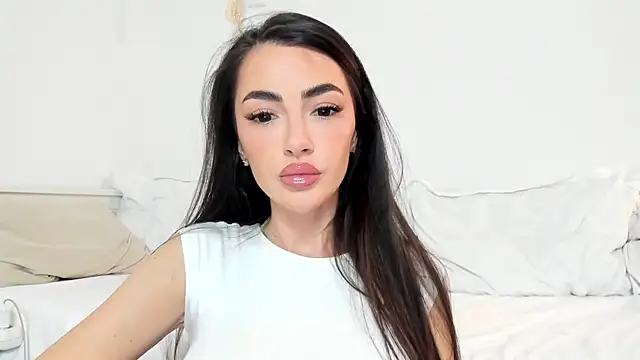 iamjoyxs1 online show from 01-31-26, 08:40