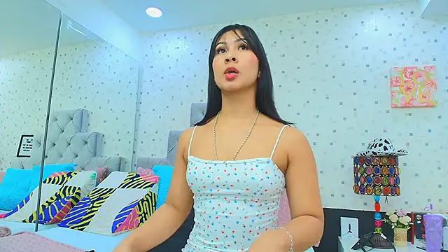 Snapshot of JulietaReyess chatting on 09-25-25, 11:49 JulietaReyess online show from 09-25-25, 11:49