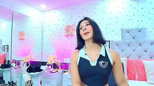 JulietaReyess online show from 05-27-26, 11:50
