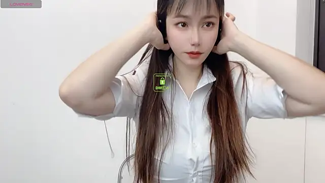 LIsha--170 online show from 02-17-25, 01:22