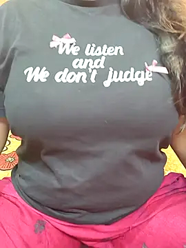 CUTE SOPHIA- online show from 11-16-25, 11:30