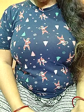 Snapshot of CUTE_SOPHIA- chatting on 07-16-26, 01:24 CUTE SOPHIA- online show from 07-16-26, 01:24