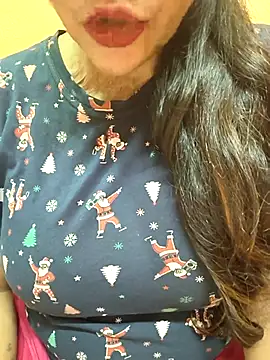 CUTE SOPHIA- online show from 03-28-26, 02:01