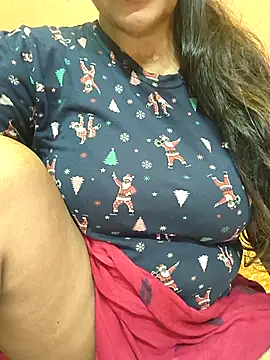 CUTE SOPHIA- online show from 04-30-26, 01:56