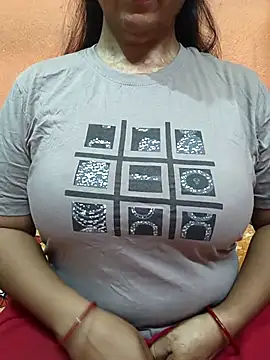 CUTE SOPHIA- online show from 04-24-26, 02:02