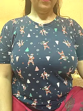 CUTE SOPHIA- online show from 05-15-26, 02:20