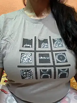 CUTE SOPHIA- online show from 04-26-26, 01:25
