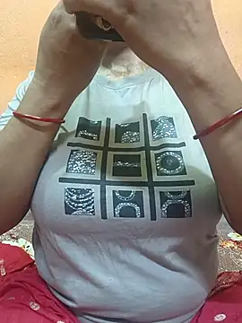 CUTE SOPHIA- online show from 05-28-26, 01:13