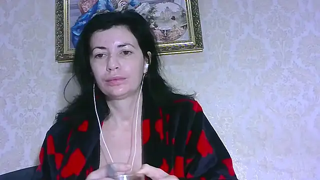 StunnigArt online show from 11-29-25, 02:23