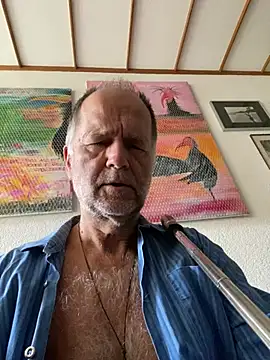 artXhibitor online show from 05-16-26, 06:34
