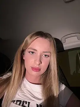 EvieEvans online show from 01-16-25, 09:30