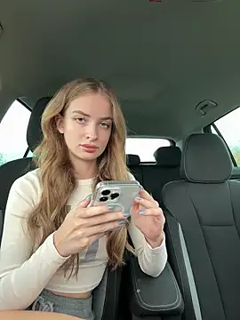 EvieEvans online show from 09-15-25, 03:34