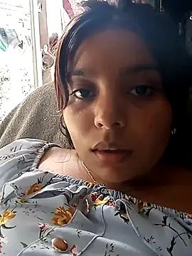 stefanie010 online show from 01-31-25, 06:57