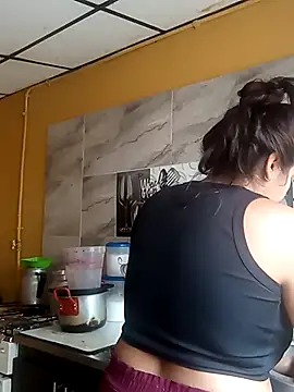 stefanie010 online show from 02-17-26, 07:00