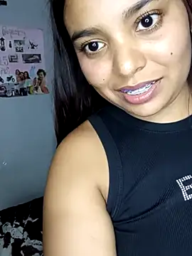 stefanie010 online show from 11-16-25, 03:44