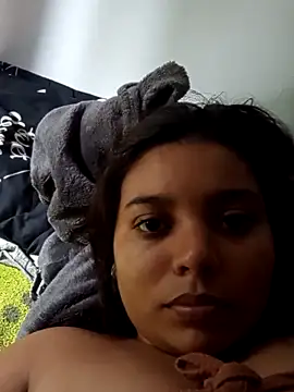 stefanie010 online show from 04-05-26, 02:57