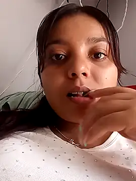 stefanie010 online show from 01-22-25, 02:56