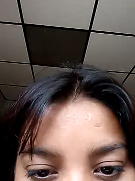 stefanie010 online show from 01-20-25, 08:18