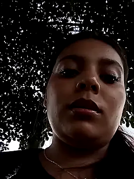 stefanie010 online show from 01-16-25, 06:59